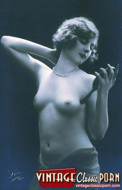 Very cute topless vintage sweethearts in th - XXX Dessert - Picture 9