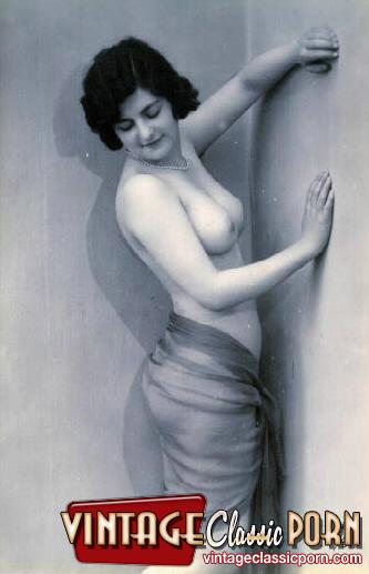 Very cute topless vintage sweethearts in th - XXX Dessert - Picture 11