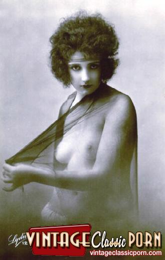 Very cute topless vintage sweethearts in th - XXX Dessert - Picture 12
