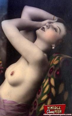 Beautiful vintage naked sweeties posing in  - XXX Dessert - Picture 7
