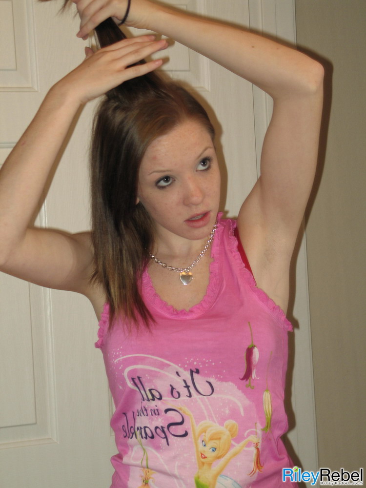 Pretty in pink hottie Riley Rebel fixing he - XXX Dessert - Picture 7