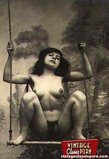 Horny kinky vintage naked chicks in the dar - XXX Dessert - Picture 5
