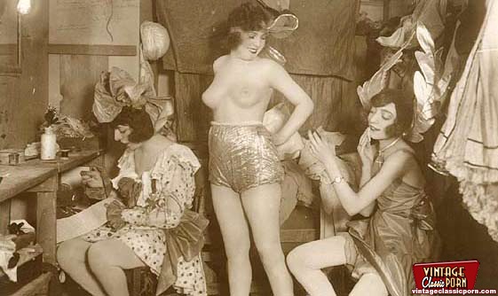 Several vintage Exotic performers in the ea - XXX Dessert - Picture 1