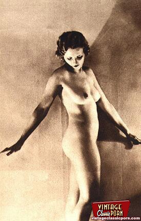 Vintage Figure Models Nude - Pretty vintage naked models posing nude in - XXX Dessert ...