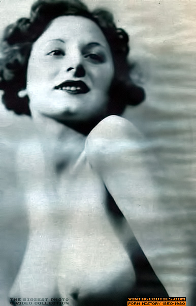 Check out sexy shaped vintage babes going w - XXX Dessert - Picture 10