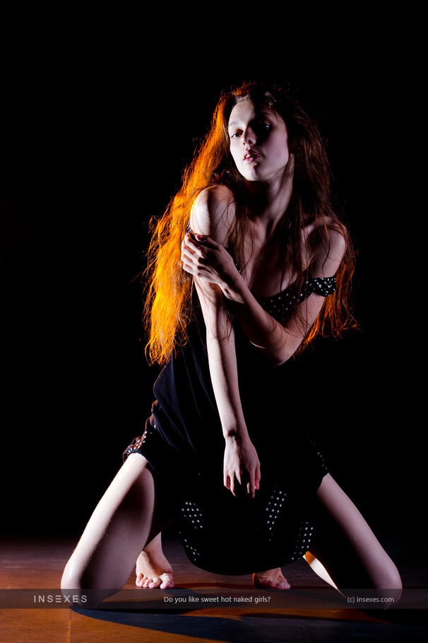 Hot redhead with lusciously formed body exp - XXX Dessert - Picture 9