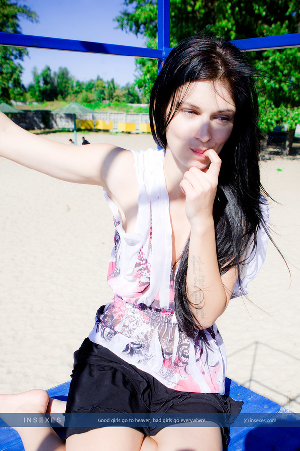 Stunning black haired teen with gorgeously  - XXX Dessert - Picture 2