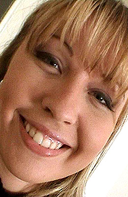 Brunette hottie takes off her red lingerie  - XXX Dessert - Picture 3