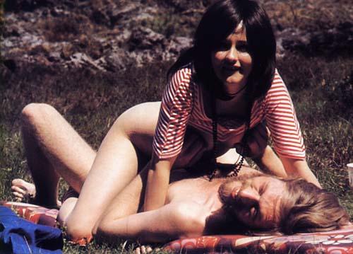 Hairy man with mustaches drilling her retro - XXX Dessert - Picture 2