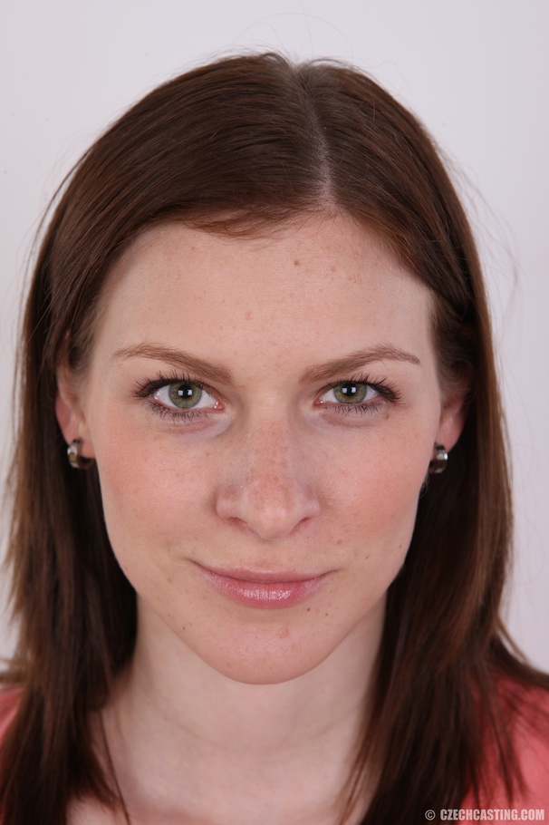 Sexy young redhead with soft bouncy tits, t - XXX Dessert - Picture 1