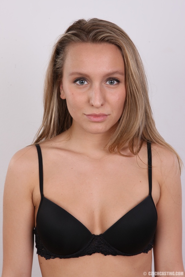 Young brunette seductress with fresh skin,  - XXX Dessert - Picture 11