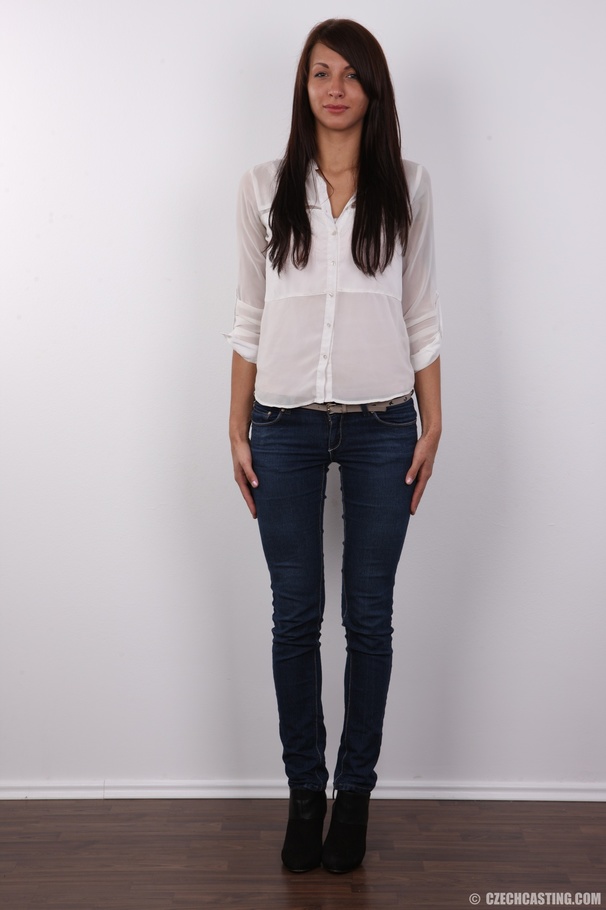 Slender sexy shaped beauty with dreamy eyes - XXX Dessert - Picture 2