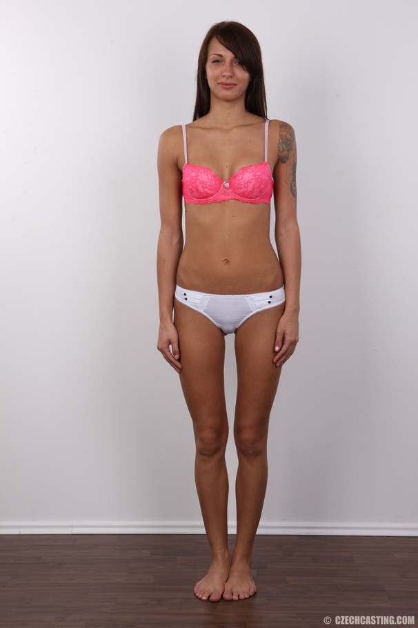 Slender sexy shaped beauty with dreamy eyes - XXX Dessert - Picture 7