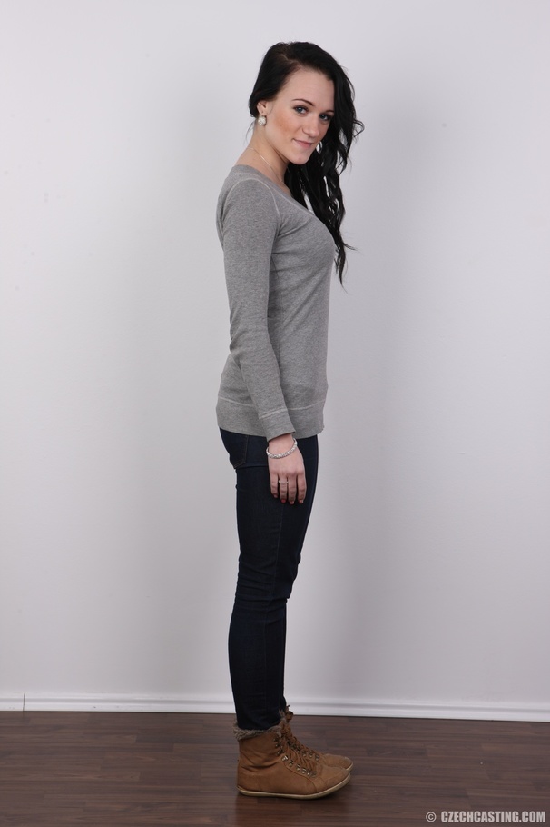 Fun loving pretty blonde with sexy body, ti - XXX Dessert - Picture 3