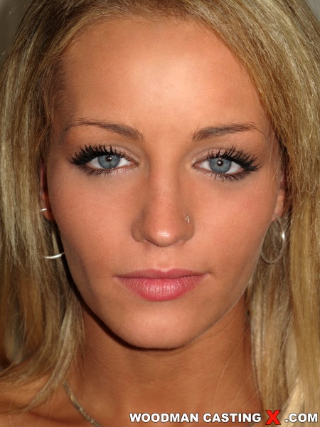 Blonde babes' close-ups to any taste - XXXonXXX - Pic 7