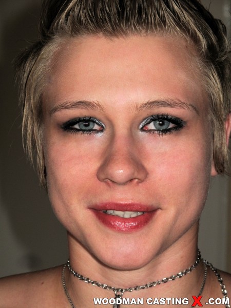 These blonde girls haven't chosen their porn niche yet - XXXonXXX - Pic 6