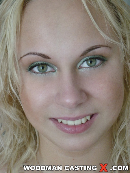 Amazing blonde chicks look seductive on pictures - XXXonXXX - Pic 3
