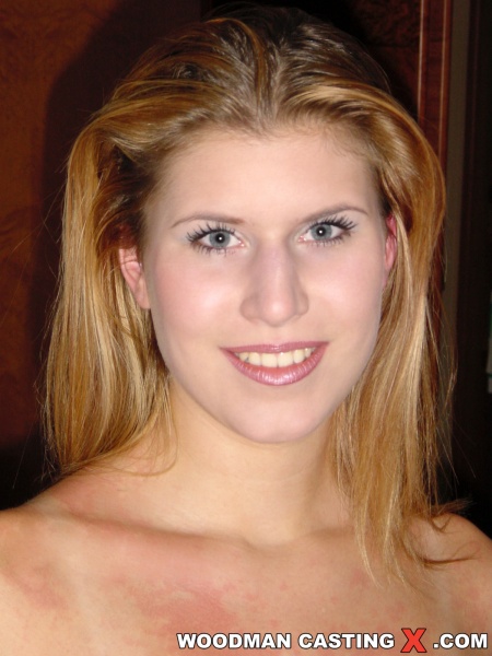 Hot pictures of blonde girls from porn casting - XXXonXXX - Pic 10
