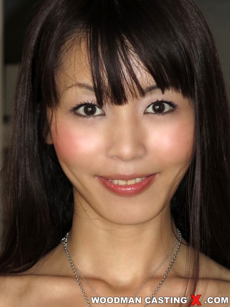 Enjoy close up pics of smiling brunette teen girls - XXXonXXX - Pic 7