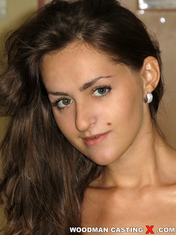 Brunette hotties want to be famous porn models - XXXonXXX - Pic 2