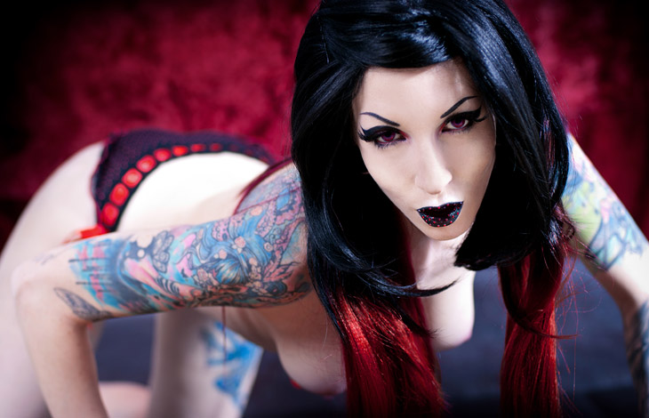 Hot tattooed goth chicks exposing their lusciously formed body. - XXXonXXX - Pic 1