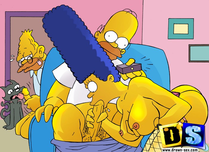 The Simpsons Cartoon - Homer Simpson gets his cock sucked and bangs wife and other ...