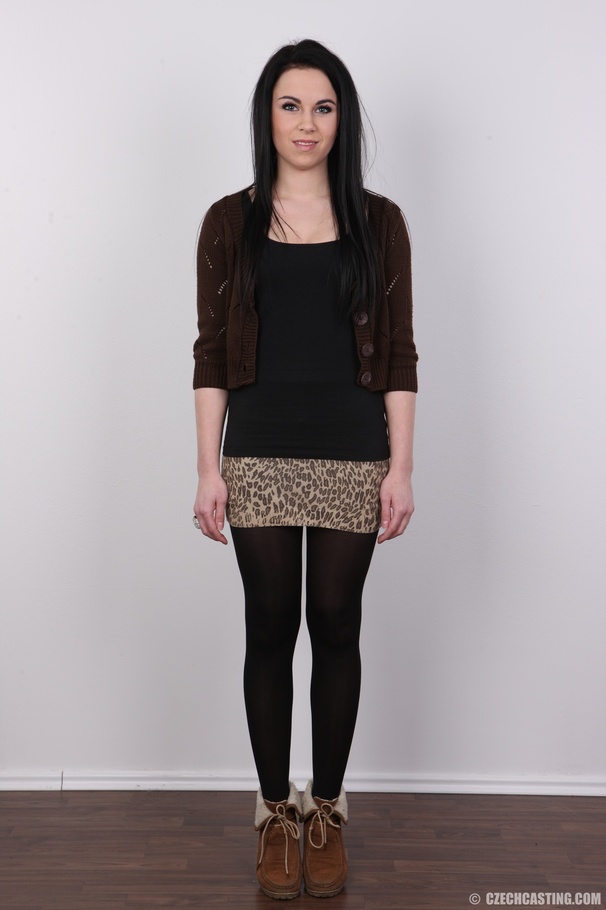 Sexy black hair damsel with soft eyes, cute - XXX Dessert - Picture 2