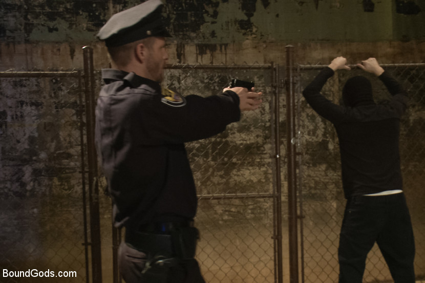 Gay Officer punishes slave with rope bondag - XXX Dessert - Picture 1