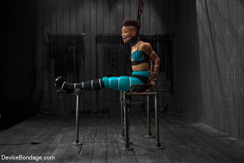 Sexy ebony painfully strapped and hung with - XXX Dessert - Picture 1
