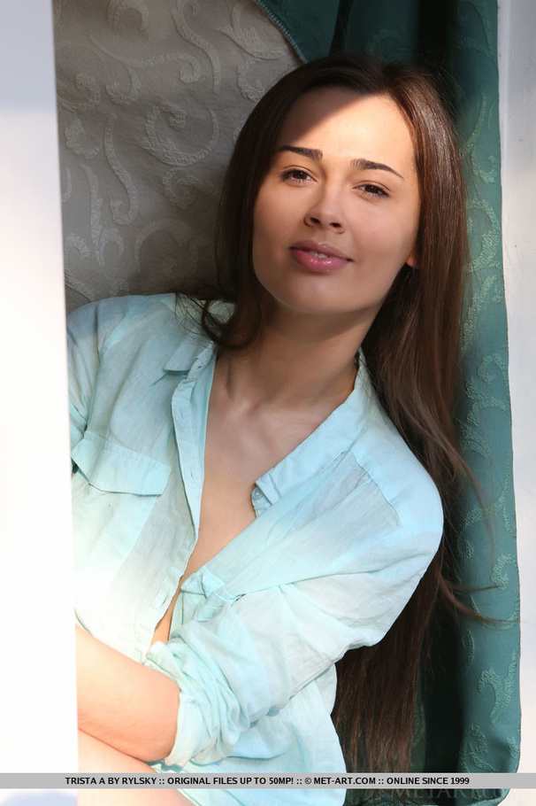 Natural young beauty discloses her amazing  - XXX Dessert - Picture 2