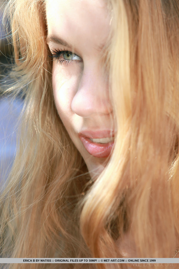Very young teen hottie enjoys the sunshine  - XXX Dessert - Picture 18