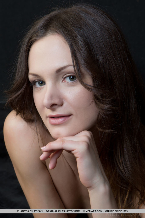 Sweet, natural brunette takes off thongs to - XXX Dessert - Picture 18