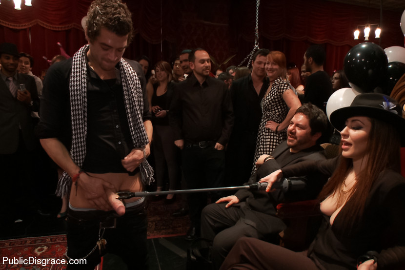 Nude babes in cage gets whipped, chained, v - XXX Dessert - Picture 1
