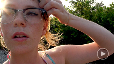 Ginger freckled teeny in glasses adores mas - XXX Dessert - Picture 4