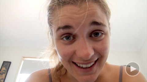 Ponytailed blonde chick with big juggs play - XXX Dessert - Picture 4