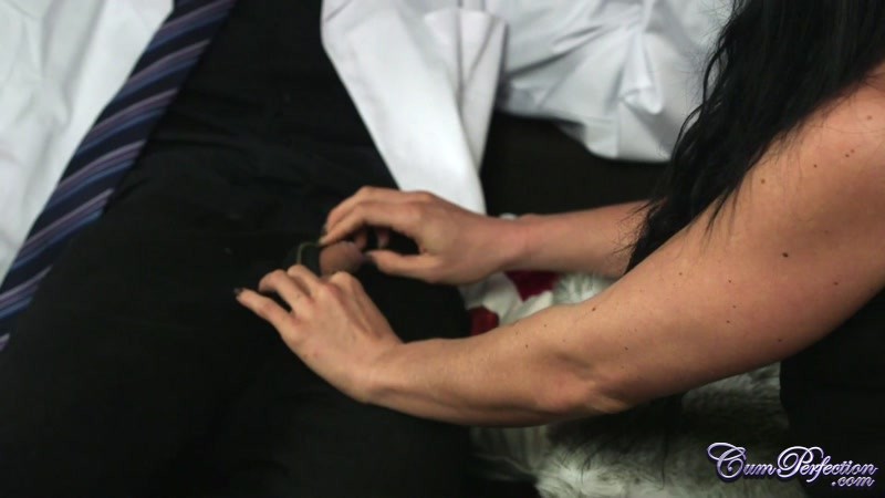 Hottie chick can’t resist doctor’s dick and - XXX Dessert - Picture 2