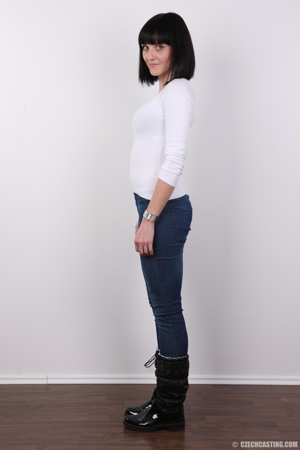 Cute black hair damsel shows off perky firm - XXX Dessert - Picture 2