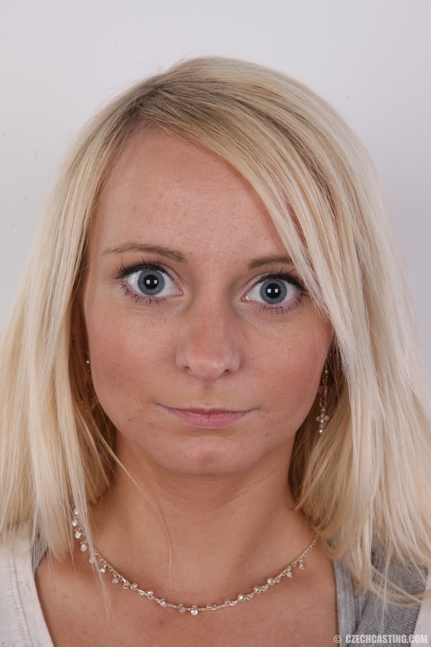 Adventurous cute blonde strips to reveal fi - XXX Dessert - Picture 1