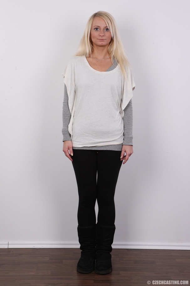 Adventurous cute blonde strips to reveal fi - XXX Dessert - Picture 2