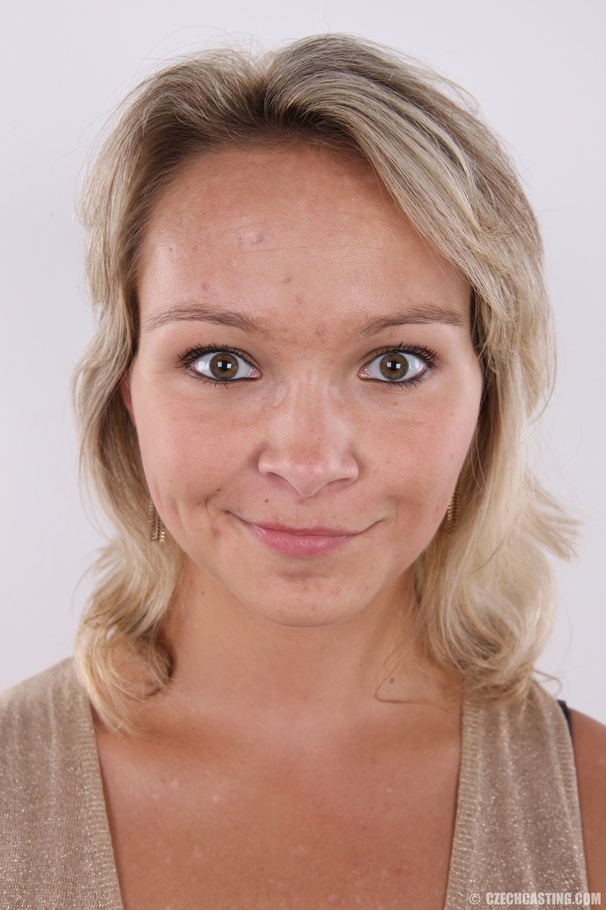 Gorgeous blonde with sweet perfect round ti - XXX Dessert - Picture 1