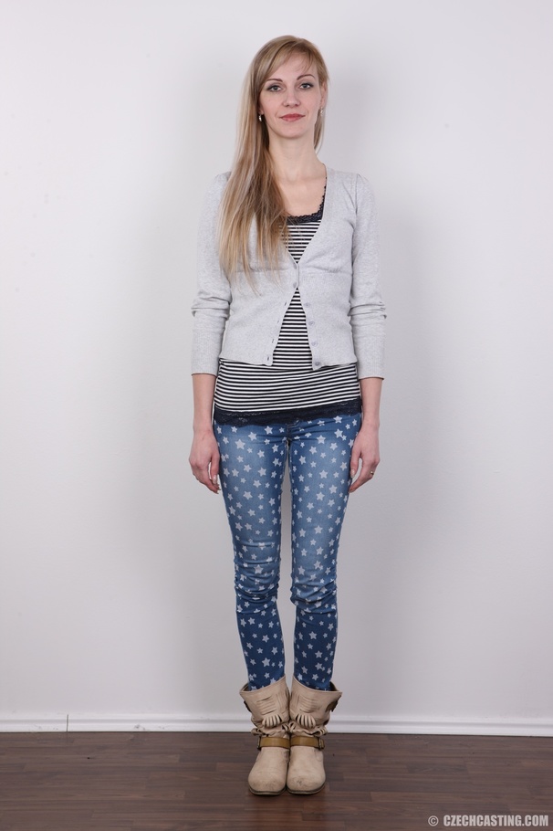 Sweet tall blonde in blue and white underwe - XXX Dessert - Picture 2