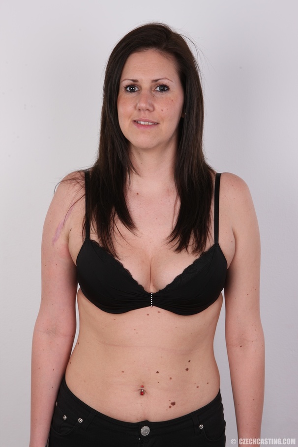 Pretty lady in black underwear reveals amaz - XXX Dessert - Picture 6