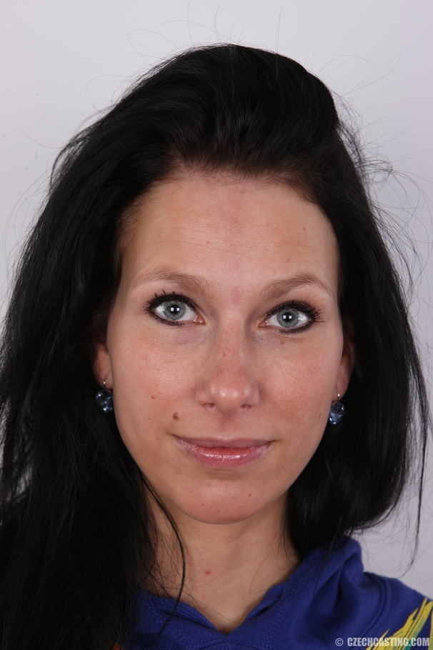 Hot black hair seductress with bouncy big t - XXX Dessert - Picture 1