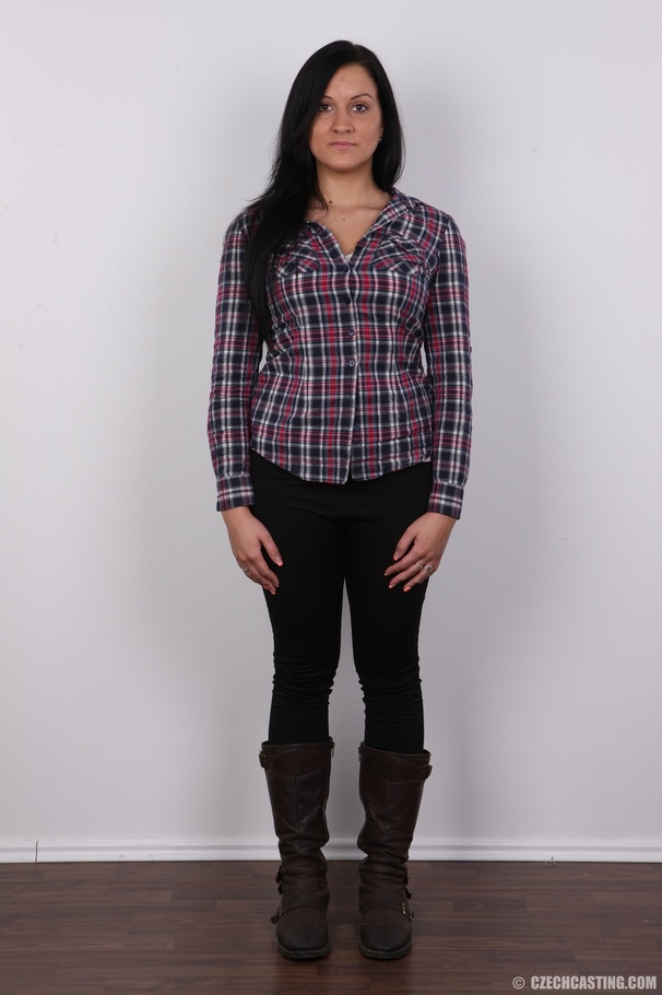 Big bodied chick with spicy pink and black  - XXX Dessert - Picture 2