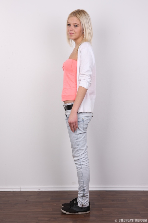 Young blonde with inviting pussy and small  - XXX Dessert - Picture 3