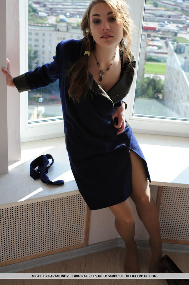 Girl in a blue dress, black bra and white p - XXX Dessert - Picture 3