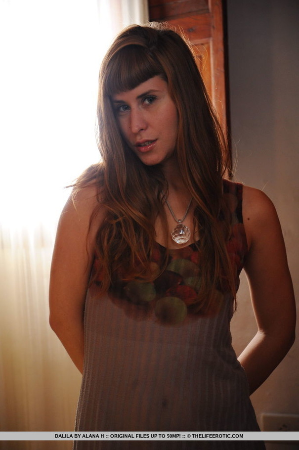 Dame with brown hair in grey panties plays  - XXX Dessert - Picture 3