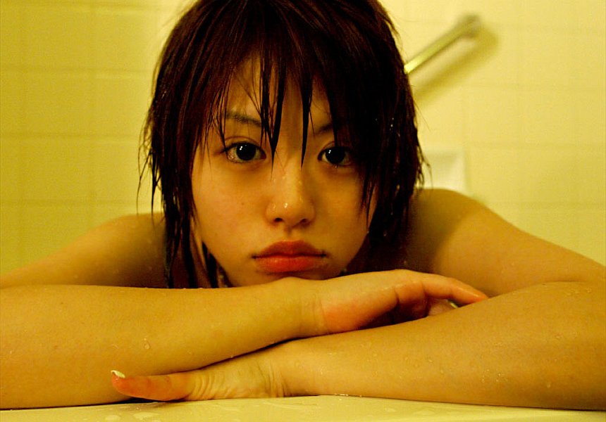Bird removes her lacy baby blue underwear and gets in the tub. - XXXonXXX - Pic 9