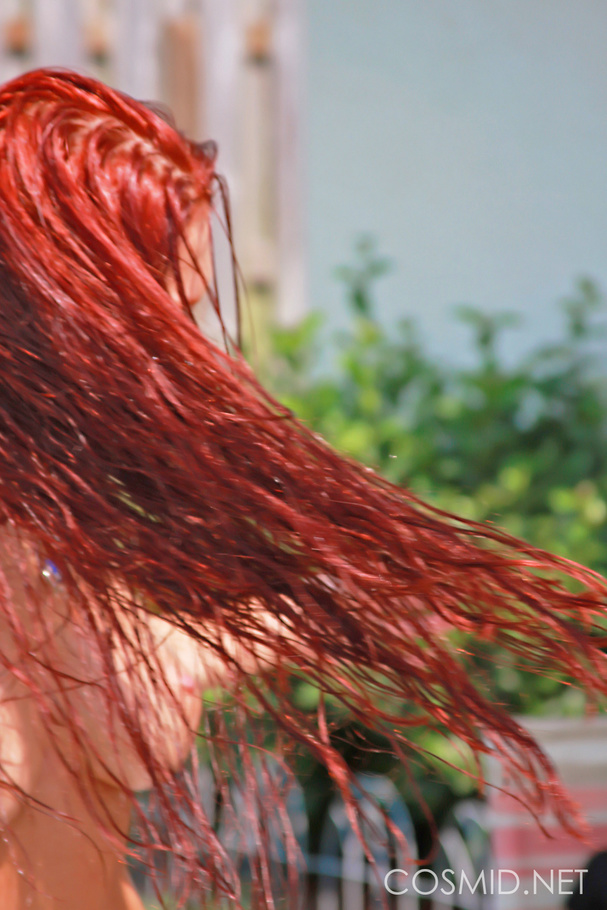 Athletic looking brunette in tattered jeans - XXX Dessert - Picture 8