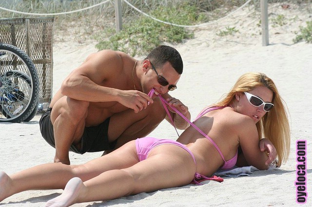 Blonde in pink bikini gets a taste of a lon - XXX Dessert - Picture 3